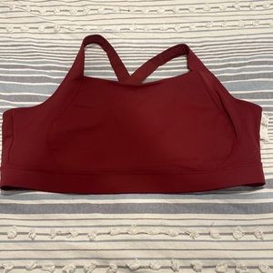 Old Navy High Support PowerSoft convertible sports bra in red/scarlet